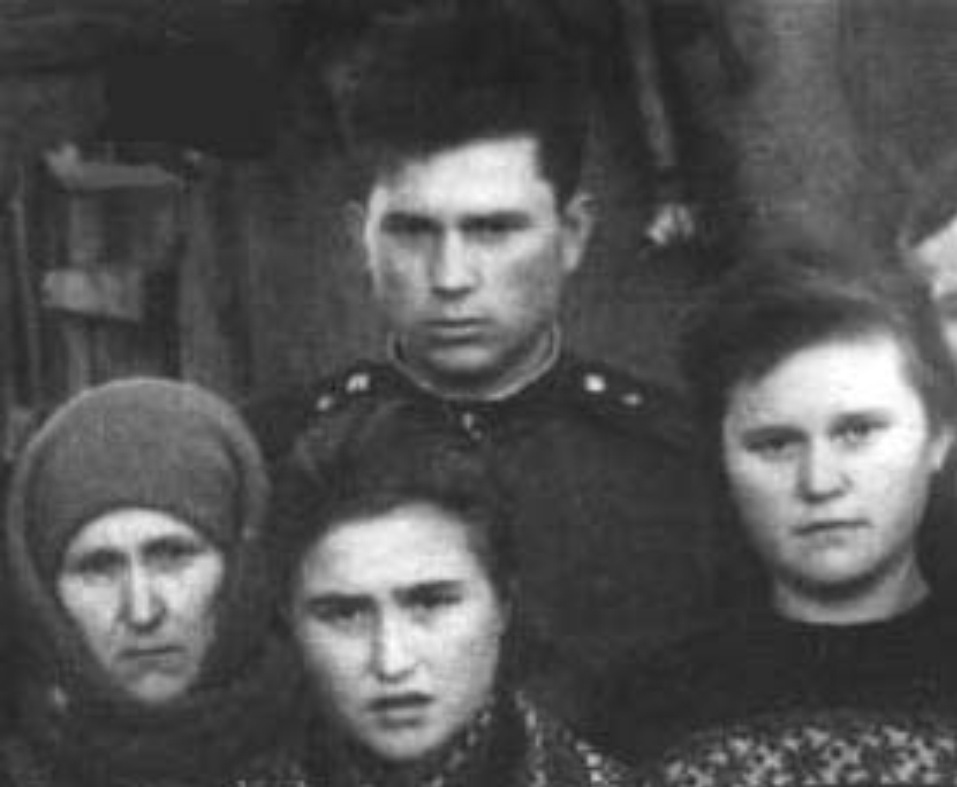 After the father's death, with mother and sisters. 1962